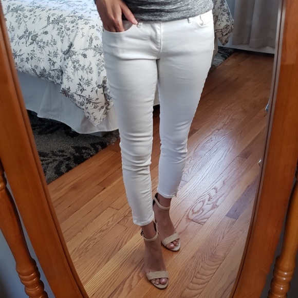 LOFT Skinny ankle jeans w/zipper - Picture 2 of 2
